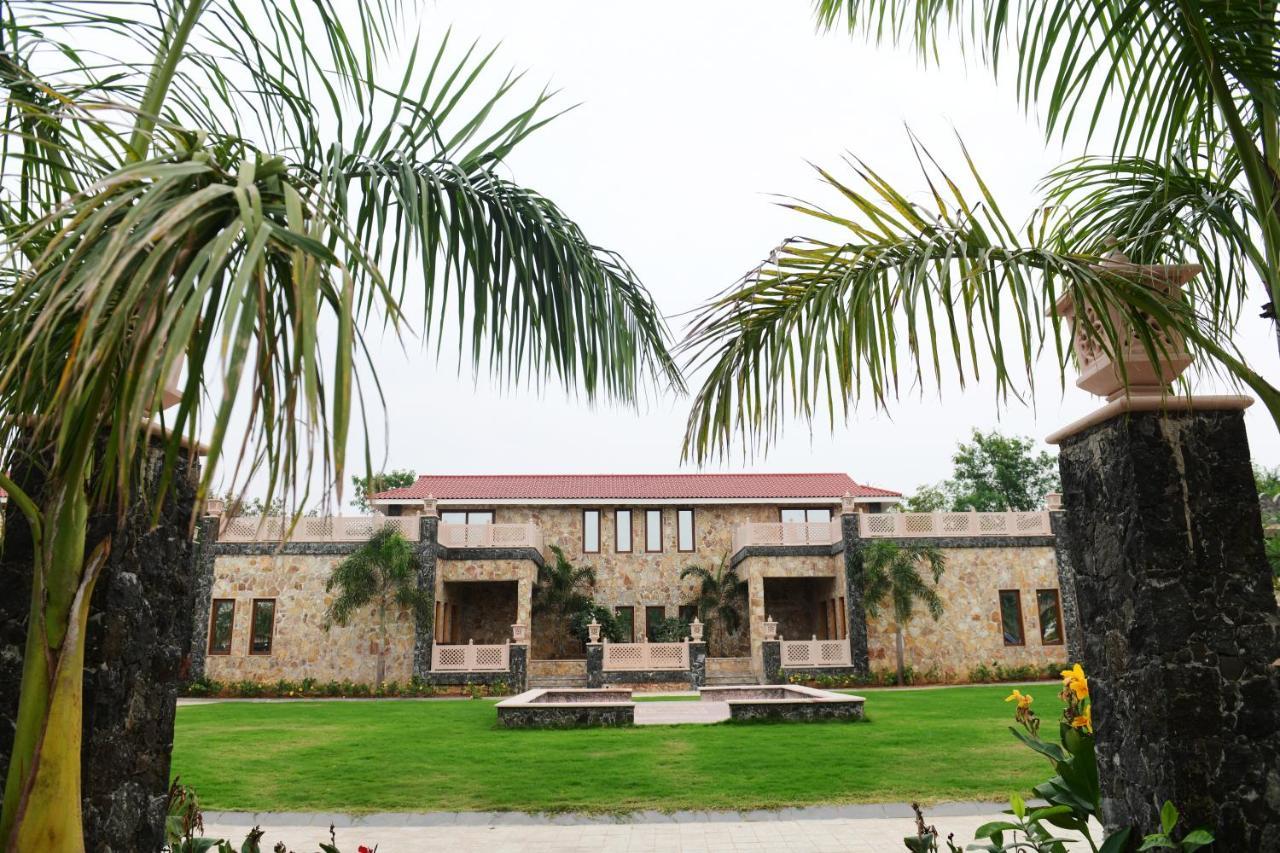 Vikrama Heritage Resort Pavagadh Halol Exterior photo