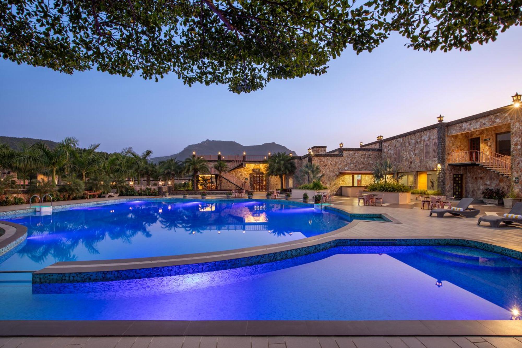 Vikrama Heritage Resort Pavagadh Halol Exterior photo